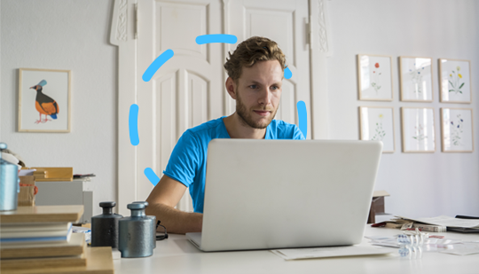 employee using competency-based learning online